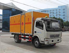 东风易燃气体厢式运输车（5米13）