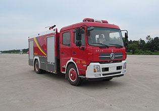 HXF5150GXFPM55/DF型泡沫消防车
