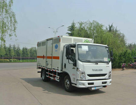ZZT5040XRQ-5型易燃气体厢式运输车