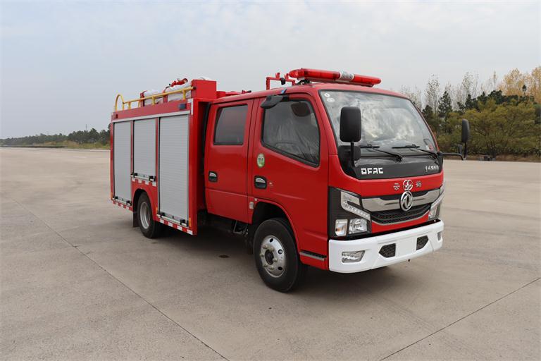WHG5070GXFSG20/DVIA型水罐消防车