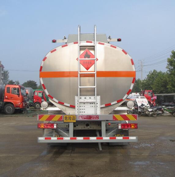 汕德卡19方易燃液體罐式運輸車