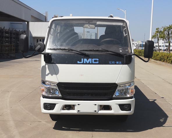 江鈴JX1041TSG26型雙排座升降高空作業車