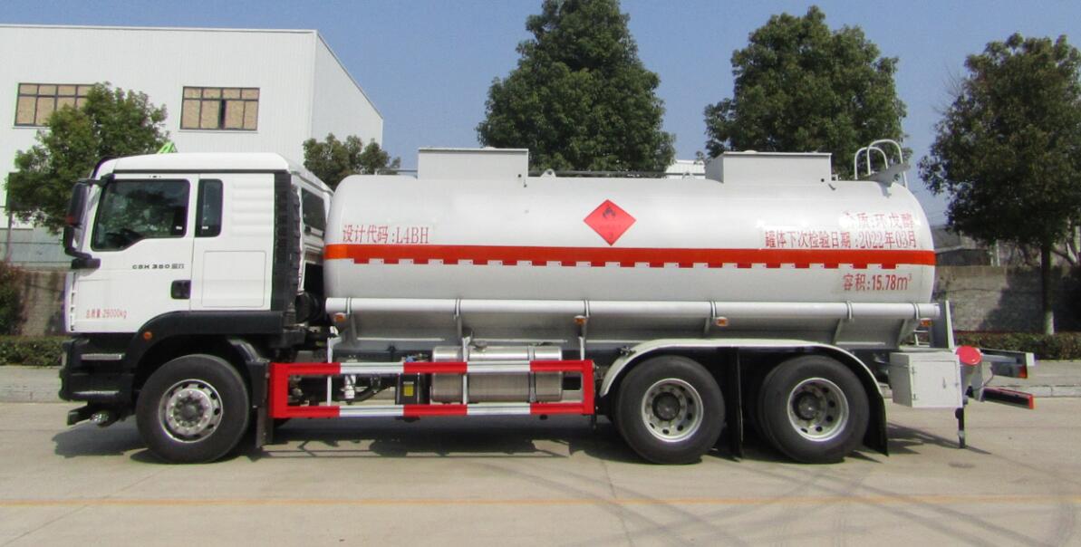 HLW5266GRYZ6型易燃液体罐式运输车