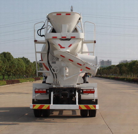 EQ5180GJB8EDFAC型混凝土搅拌运输车