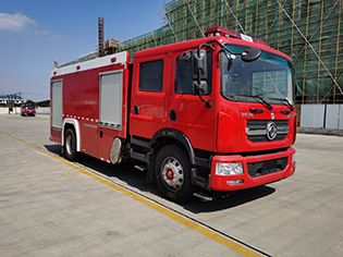 CLW5160GXFPM60/DF型泡沫消防车