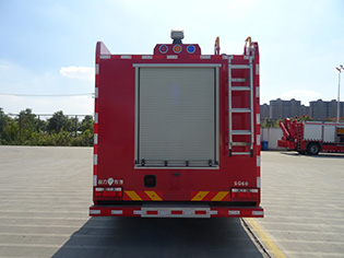 CLW5160GXFSG60/DF型水罐消防車
