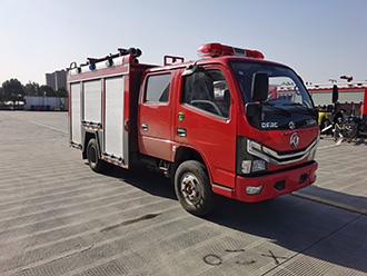 CLW5070GXFSG25/DF型水罐消防車