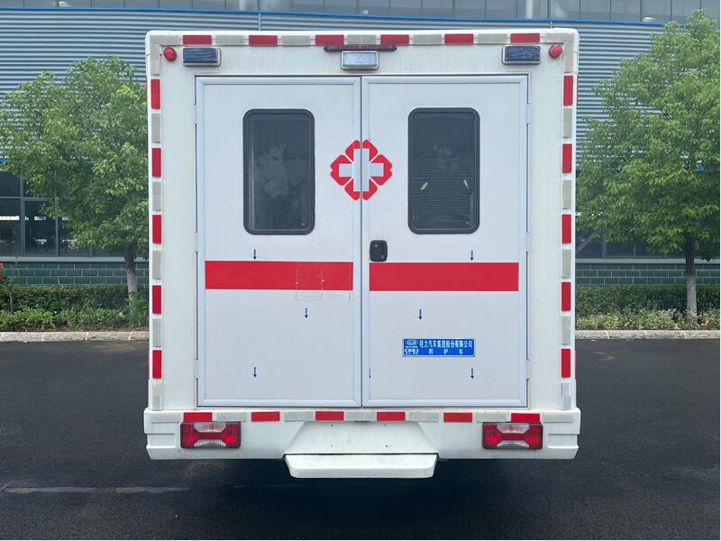 CL5040XJH6BYS型救护车