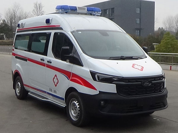 CLW5030XJH6QT型救护车