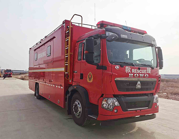 CLW5160TXFCS300型应急保障消防车